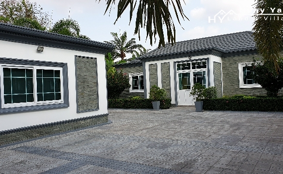 #3085 Beautifully presented pool villa over looking the fairway
