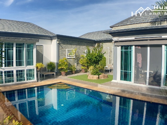 #3085 Beautifully presented pool villa over looking the fairway