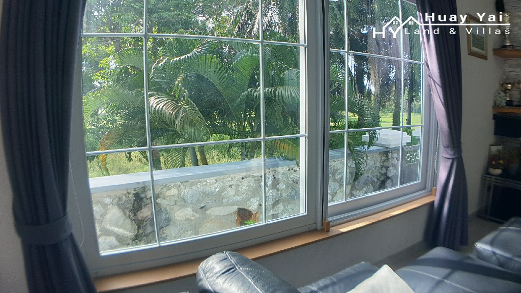 #3085 Beautifully presented pool villa over looking the fairway