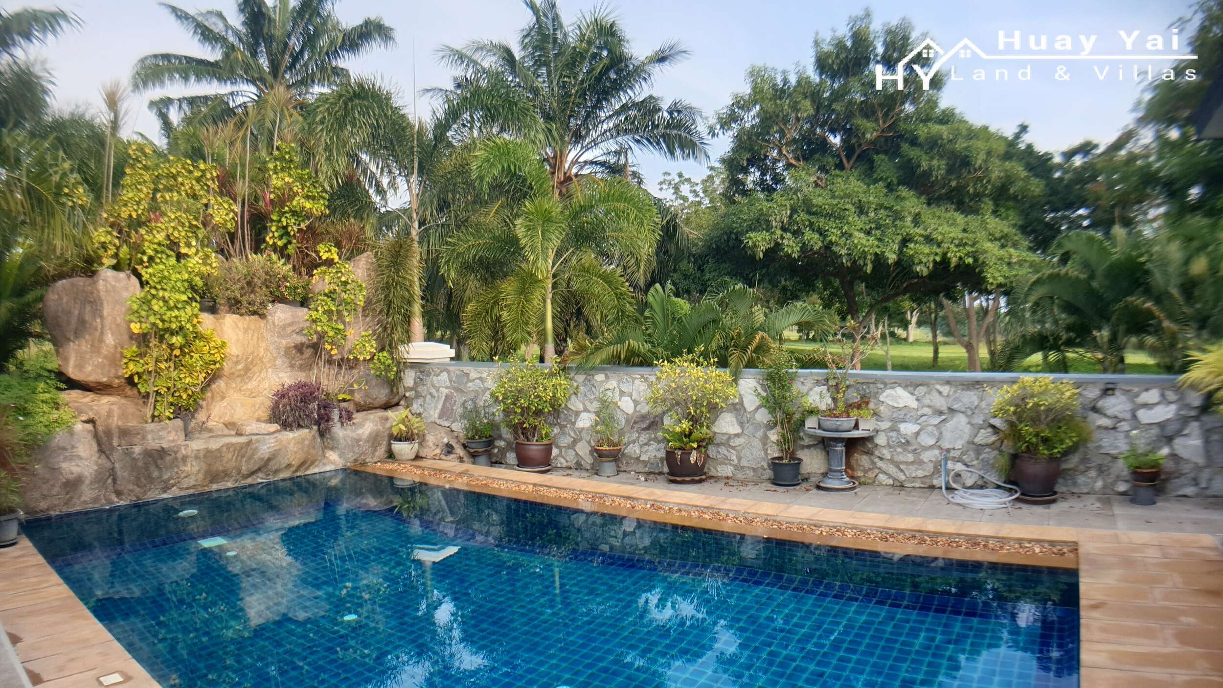 #3085 Beautifully presented pool villa over looking the fairway