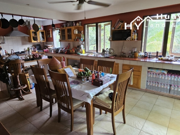 #3153 SPACIOUS CHARACTER COUNTRY HOUSE IN 2 RAI