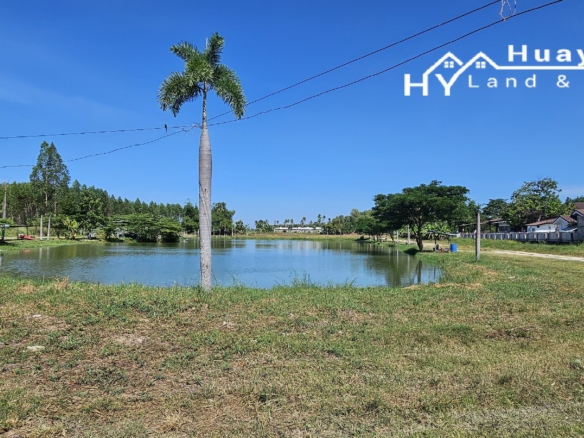 #1243 – 18+Rai overlooking its own lake with views.  Excellent Value