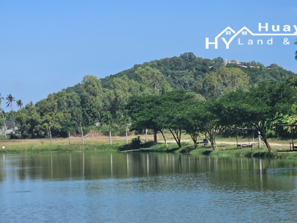 #1243 – 18+Rai overlooking its own lake with views.  Excellent Value