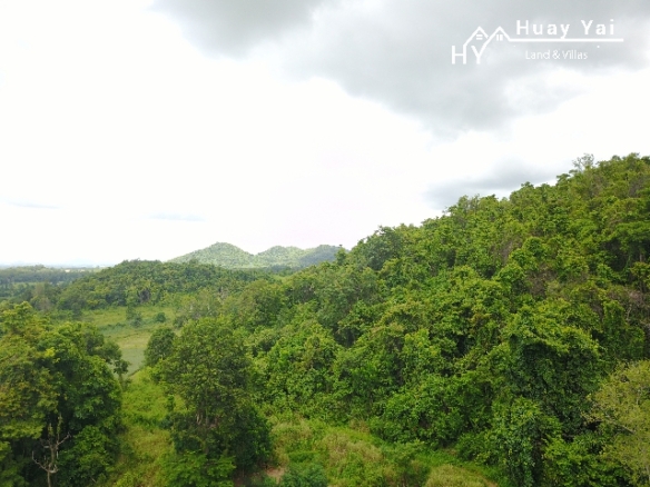 #1125    Up to 2000rai available. Some superb views