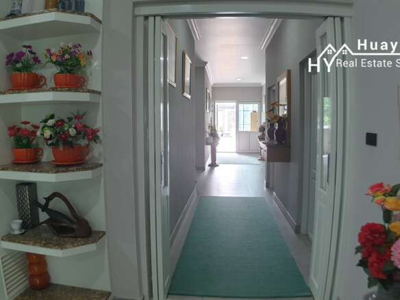 #3085 Beautifully presented pool villa over looking the fairway