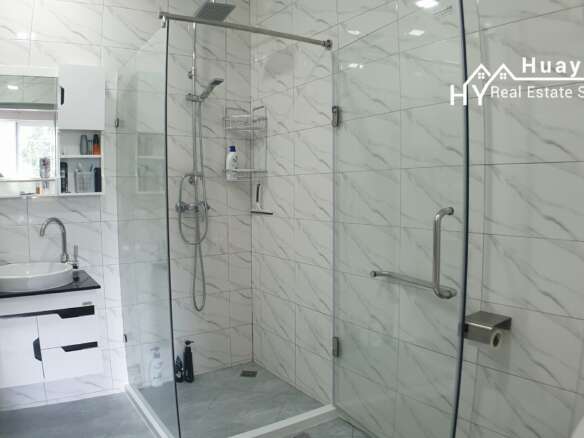 #3085 Beautifully presented pool villa over looking the fairway