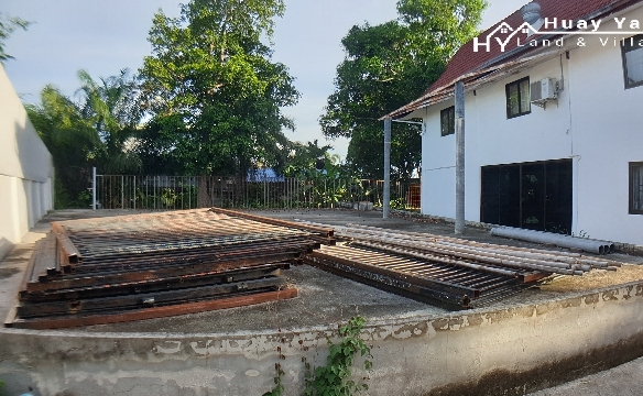 #3173  Commercial Property for renovation on Soi 27, Huay Yai | 1,752m² Plot