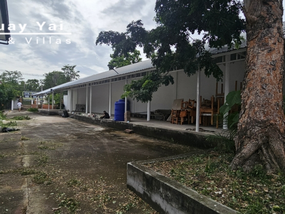 #3173  Commercial Property for renovation on Soi 27, Huay Yai | 1,752m² Plot