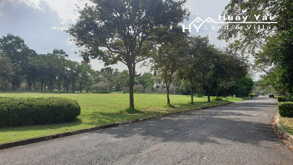 #1347  16+ rai Phoenix Golf Course, Huay Yai  