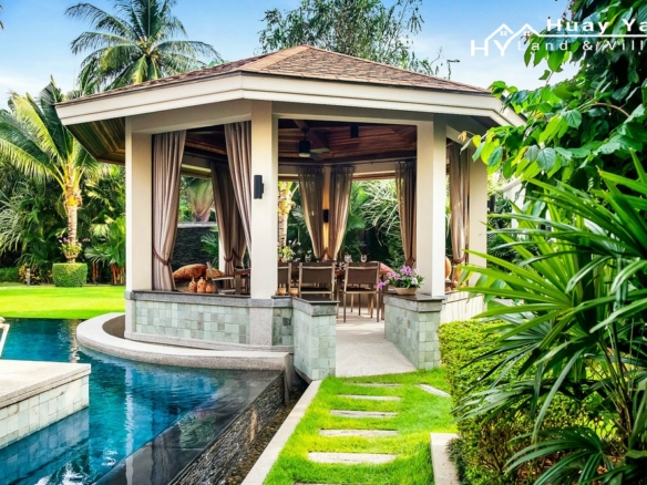 #3218    Exemplary refurbished pool villa beautifully presented throughout