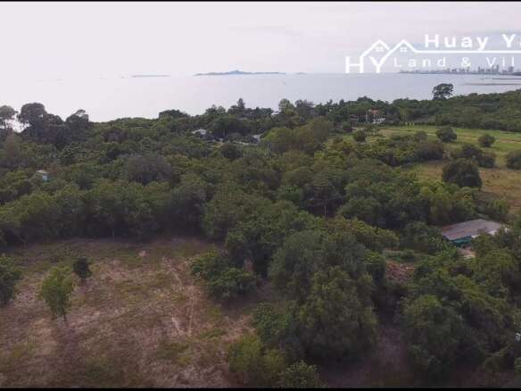 #1197  Beautiful land plot right next to SunSet Resort and Spa in Bang Saray area