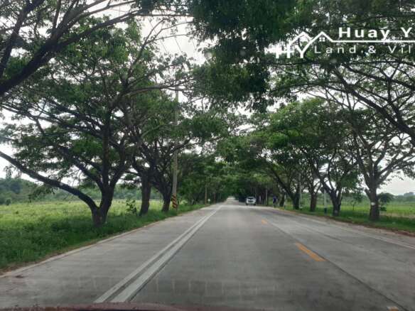 #1418   Quiet side road perfect for 1,2 3 or 4 villas