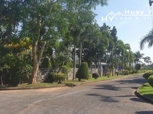 #G7  Premium Lake Side Building Plot beautiful location within golf course