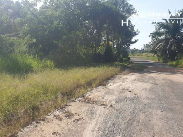 #G7  Premium Lake Side Building Plot beautiful location within golf course