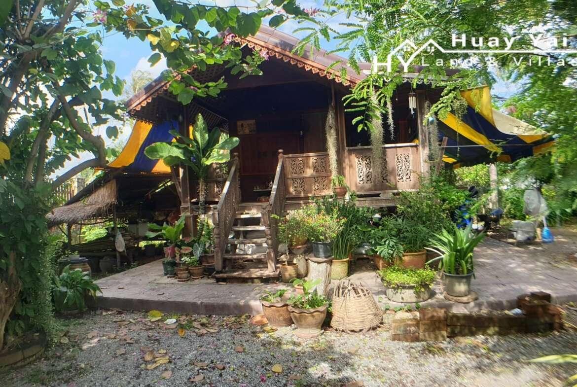 #3272     2 bedroom house and Thai house in quiet location with 1.5rai