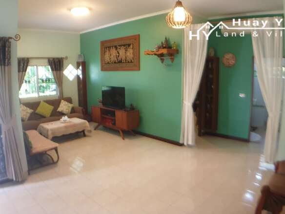 #3272     2 bedroom house and Thai house in quiet location with 1.5rai