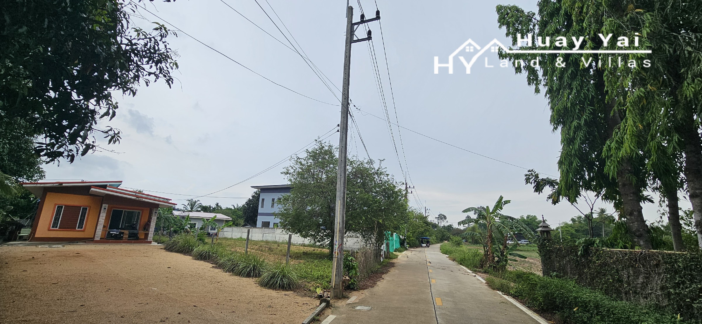 #1409 100tw plot in good area in Huay Yai