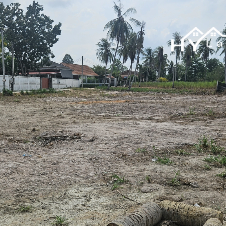 #1479   Land For Sale for large villa off Huay Yai Soi Polo