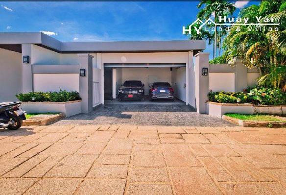 #3340  New luxury pool villa. Pattaya