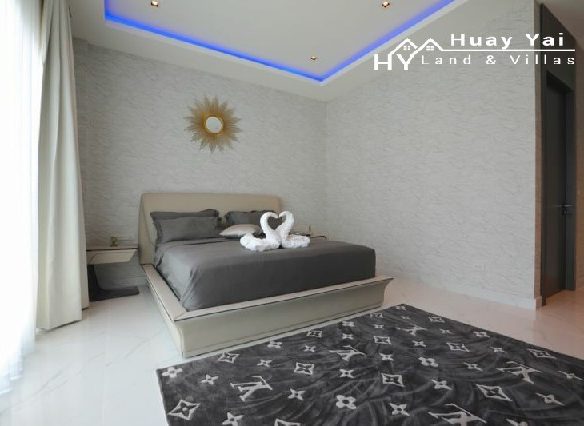 #3348  Exemplary NEW modern house For Sale.  Siam Royal View