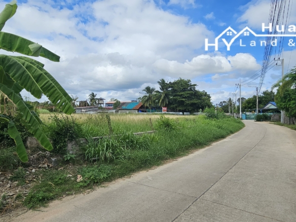 #1268 Attractive Corner Plot Land For Sale. Huay Yai Chien