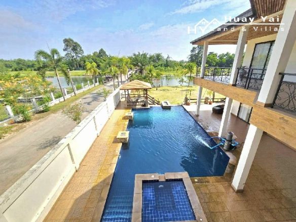 #3352    Spacious Lakeside Pool House in large plot in private estate