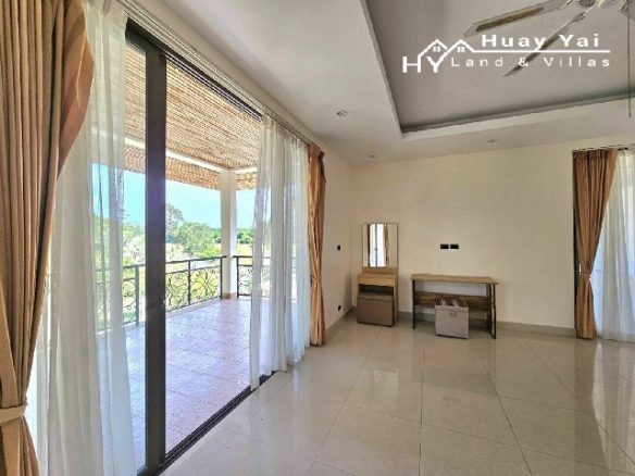 #3352    Spacious Lakeside Pool House in large plot in private estate