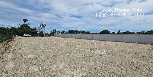 #1511  Walled and  land filled.  Ready to build