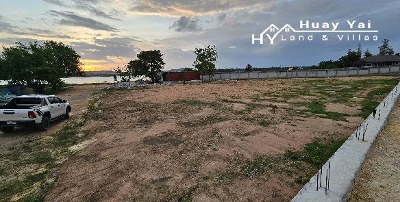 #1524   1.5rai Lake Front Land For Sale