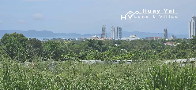 640
