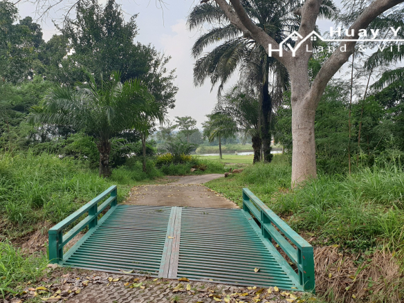 #*** Premium Lake Side Building Plot in a beautiful location within the golf course