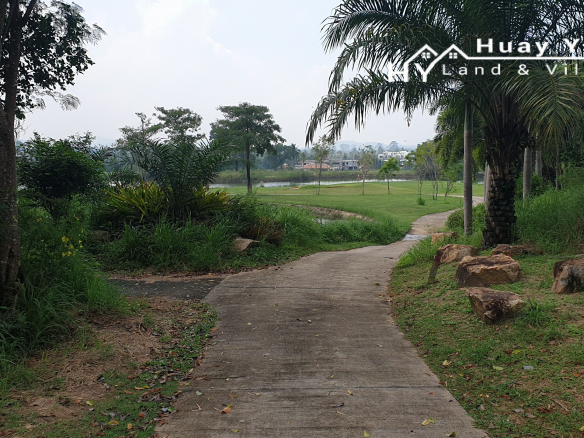 #*** Premium Lake Side Building Plot in a beautiful location within the golf course