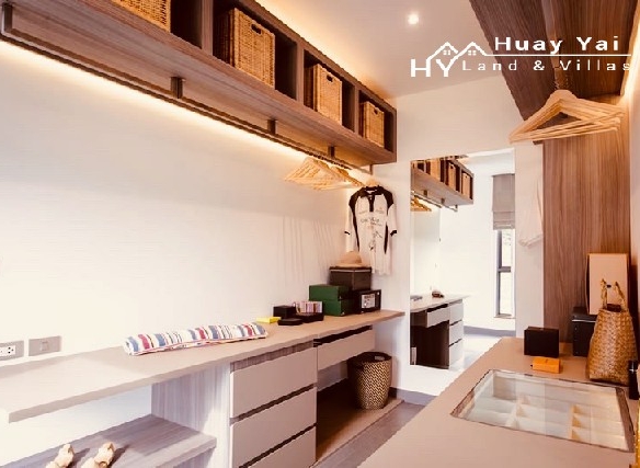 #3375  Stunning Resale at Plantation Estates, Pong near Pattaya