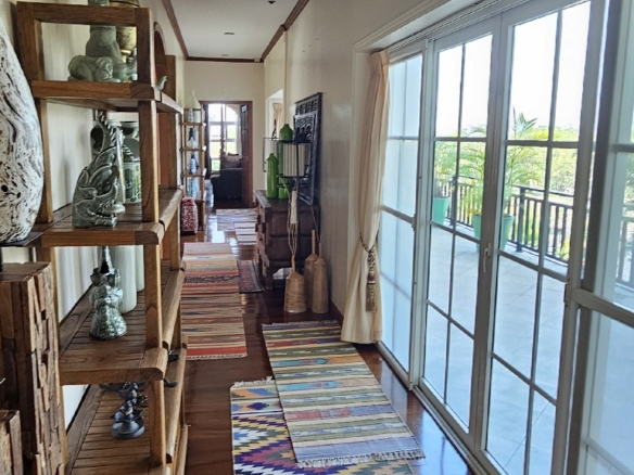 #3418   Large Pool House beside the fairway at Phoenix Golf Course