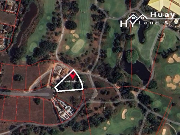 #3423   Older house in 1 rai beside the fairway at Phoenix Golf