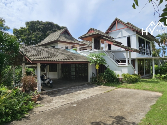 #3430   2 houses on 2 rai. Scope for improving / redevelopment. 