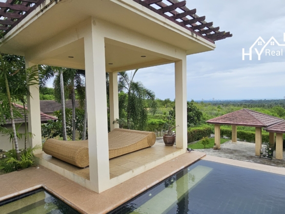 #3439   Extensive Hillside pool house on 4 rai with stunning westerly views 