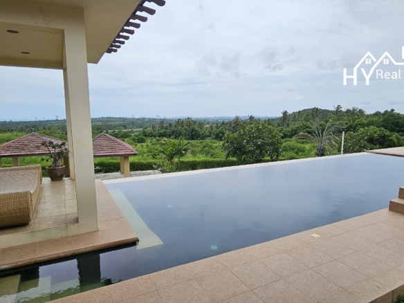 #3439   Extensive Hillside pool house on 4 rai with stunning westerly views 