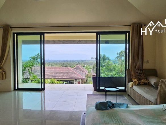 #3439   Extensive Hillside pool house on 4 rai with stunning westerly views 