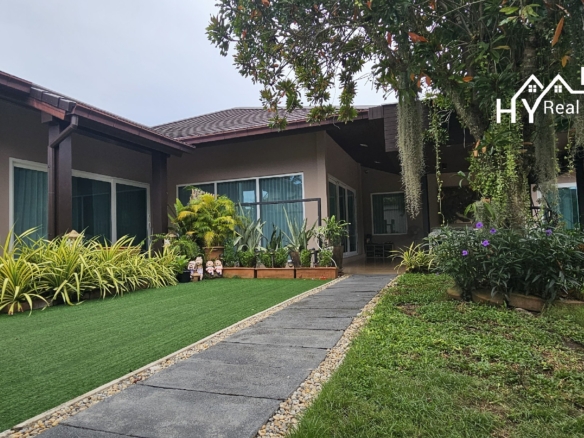 #3448 Large Pool Villa in Baan Pattaya5, Huay Yai