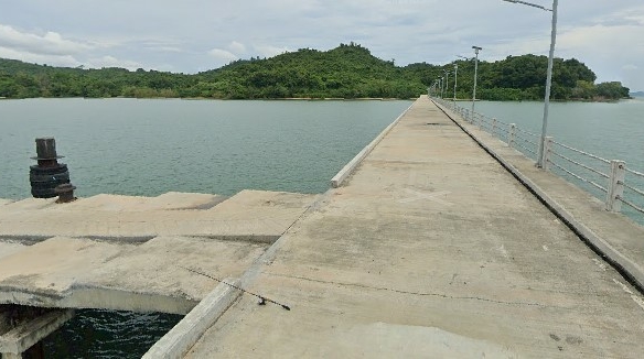 #1597    1090rai Hilltop & Beachfront Land at Phang Nga Bay
