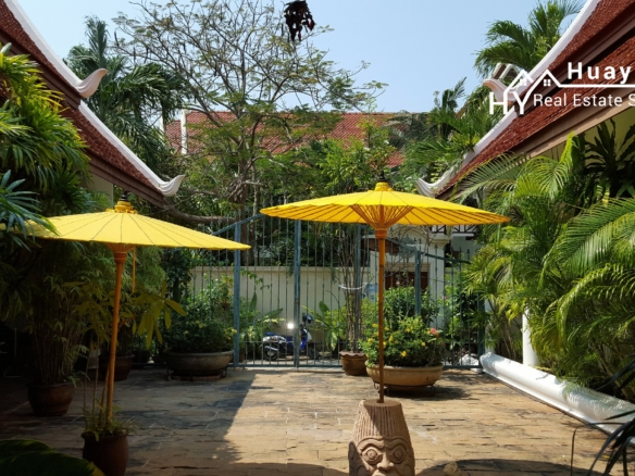 #3457    Spacious character Pool House in Jomtien Palace