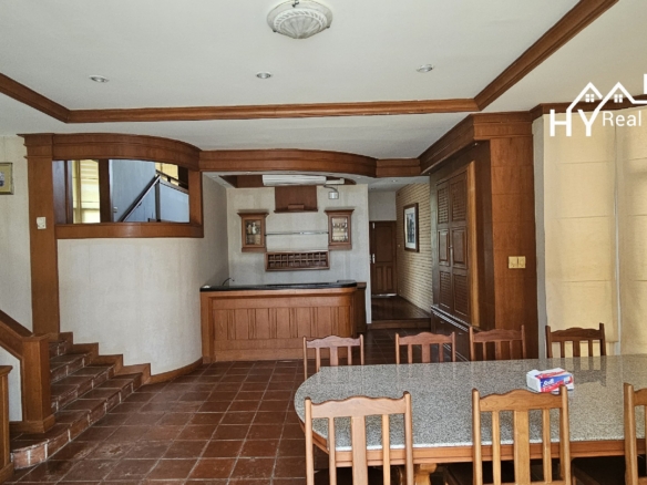 #3450   Beach House right on Dongtan Beachfront