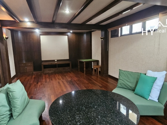 #3450   Beach House right on Dongtan Beachfront