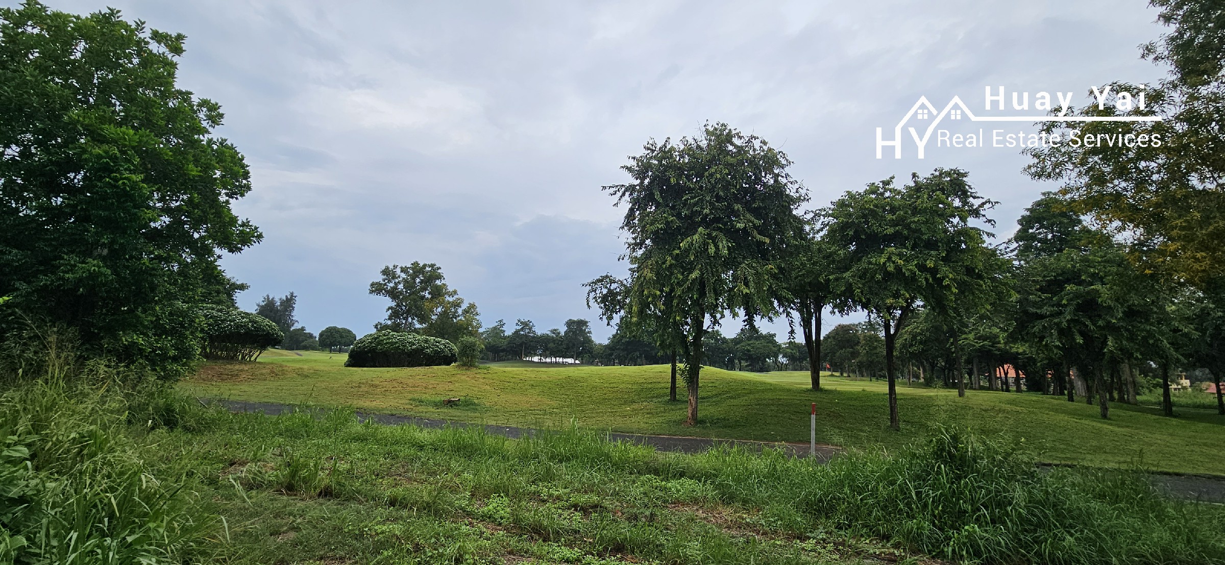 #B102 Premium Building plot cover looking the fairway and green