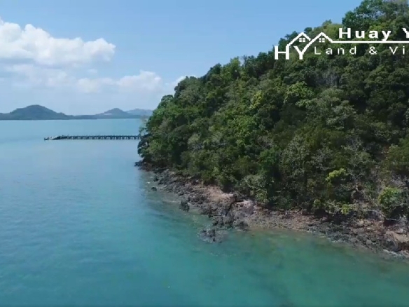 #1480    Private Island in the Andaman Sea