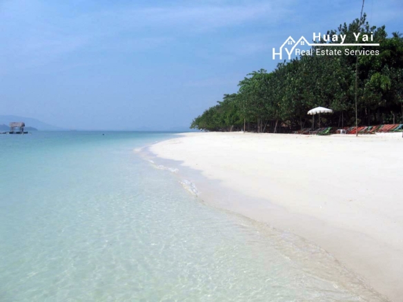 #1638   276rai whole island just off Phuket Island