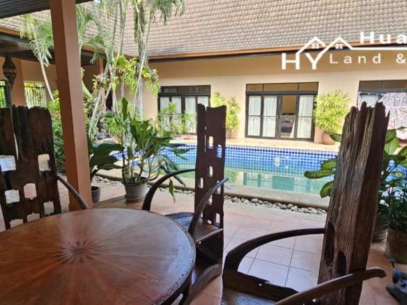 #3465  Character large pool house in HUGE garden