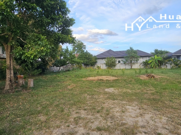 #1665 Good shaped land plot in quiet farang community, just off the Huay Yai Road