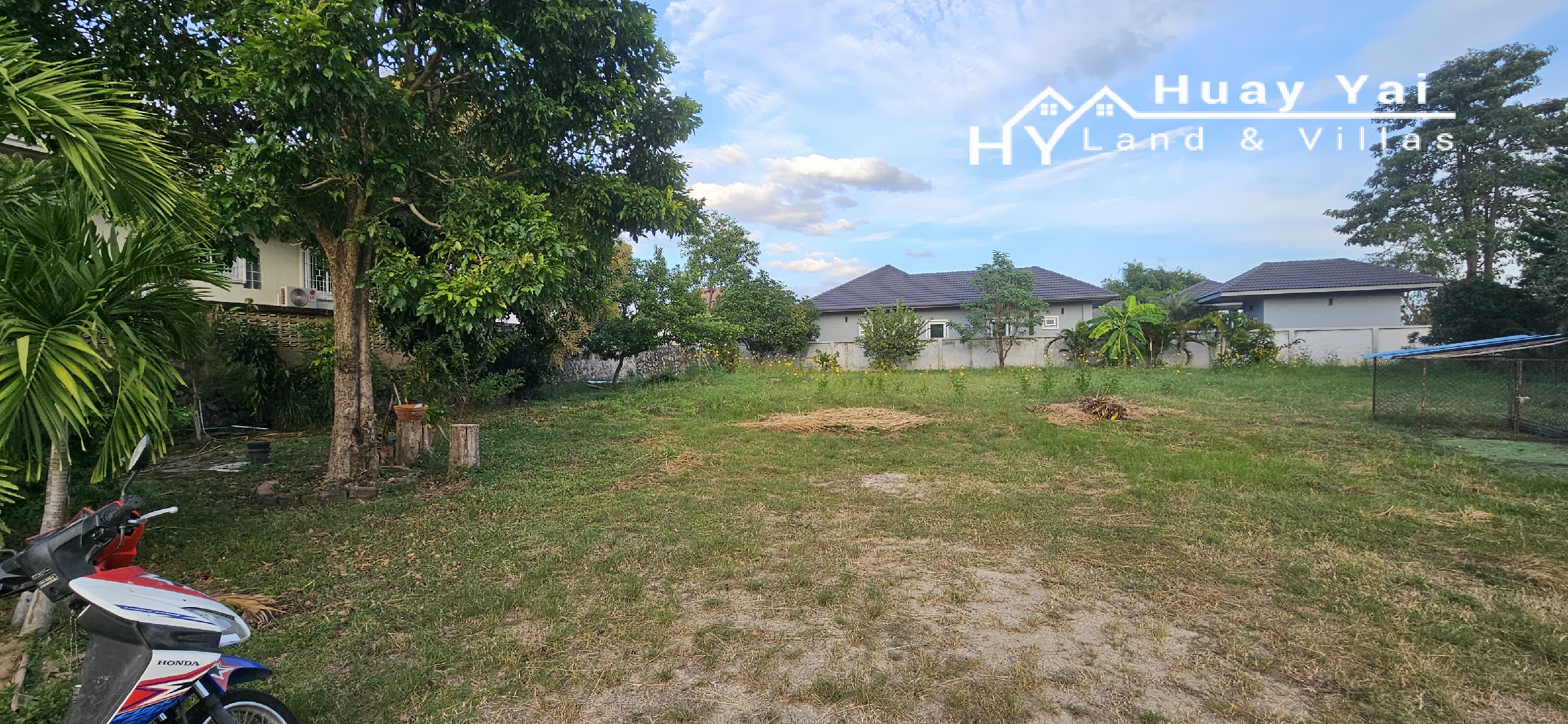 #1665 Good shaped land plot in quiet farang community, just off the Huay Yai Road
